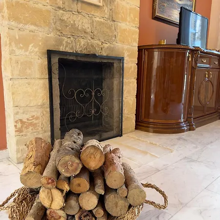 Dean's Mansion Holiday home Omodos